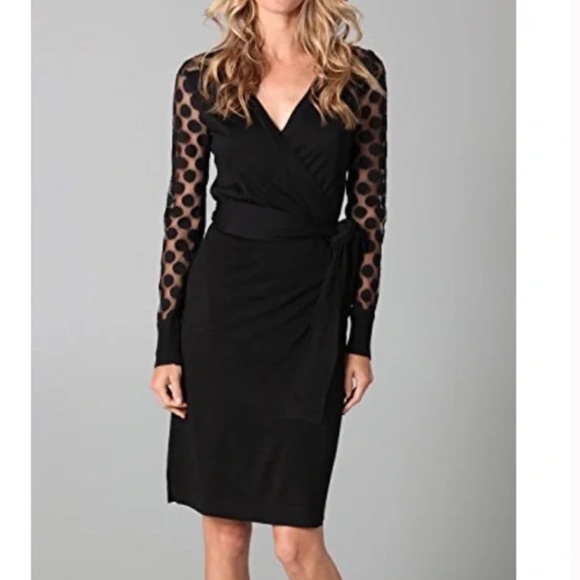 Diane Von Furstenberg Dresses & Skirts - DVF Linda silk wrap polka dot dress